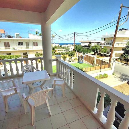 Captain Michalis Apartments Galatás Buitenkant foto