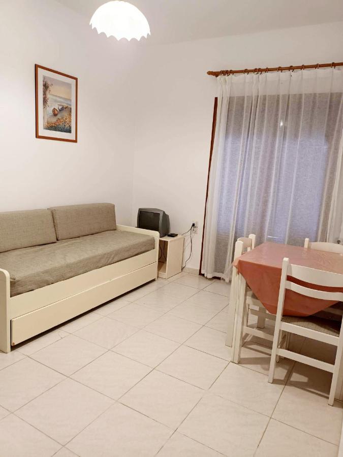 Captain Michalis Apartments Galatás Buitenkant foto