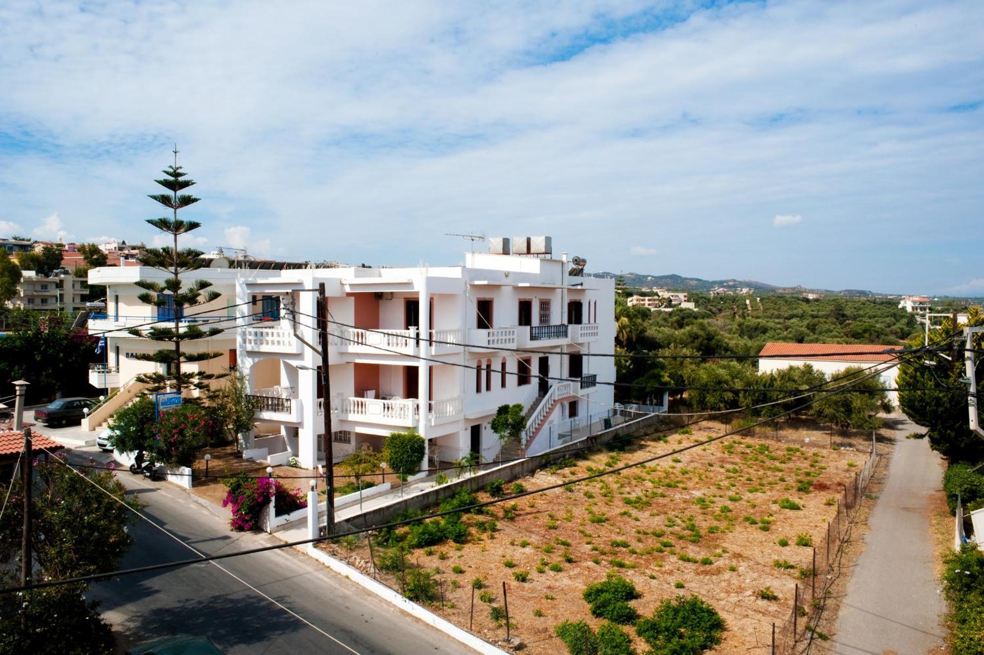 Captain Michalis Apartments Galatás Buitenkant foto